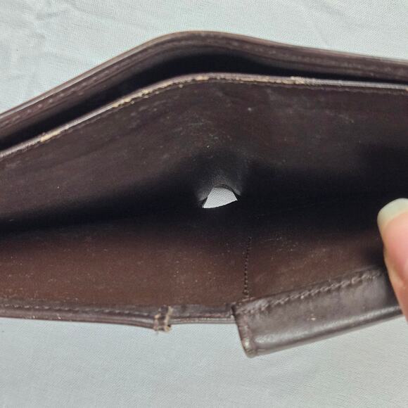 Louis Vuitton Brown Leather Epi Bifold Wallet - Picture 8 of 14